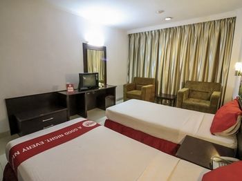 Nida Rooms Ratulangi 17 Trans Studio Macáçar Exterior foto